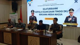 Kepala Kejaksaan Tinggi Daerah Khusus Jakarta (Kajati DKJ), Dr. Patris Yusrian Jaya, menggelar pertemuan resmi pertamanya dengan awak media sejak dilantik pada 18 Oktober 2024