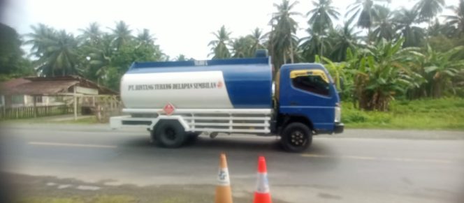 
					Bongkar Tuntas Sindikat BBM Bersubsidi: PT Bintang Terang Delapan Sembilan Jadi Sorotan