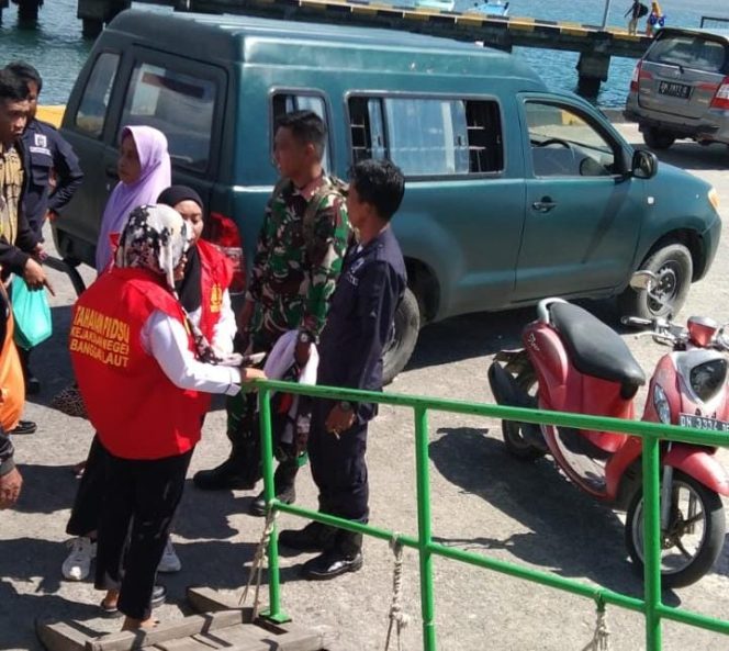 
KEJARI BANGGAI LAUT TETAPKAN TIGA TERSANGKA KASUS KORUPSI PDAM PAISU MUTE