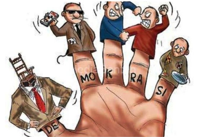 
					ANCAMAN DEMOKRASI LOKAL: Arogansi Kebijakan Bupati Balut Telanjangi Kediktatoran Birokrasi