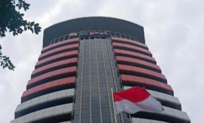 
					KPK Gelar OTT Serentak di Banjarmasin dan Jakarta: Pejabat Pajak dan Bea Cukai Diamankan