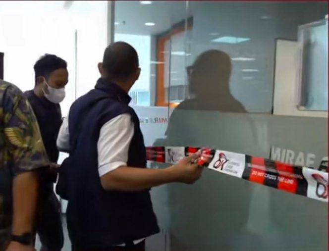 
					Skandal Manipulasi Saham: Di Balik Penggeledahan Kantor PT MASI oleh OJK