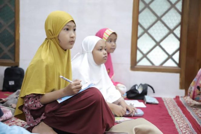 
					Sanlat Ramadhan 1447 H, Dindik Kota Tangerang Dorong SD dan SMP Perkuat Karakter Siswa