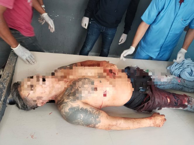 
					Tragedi di Pintu Kedatangan, Sang Politisi Rebah di Bumi Kei