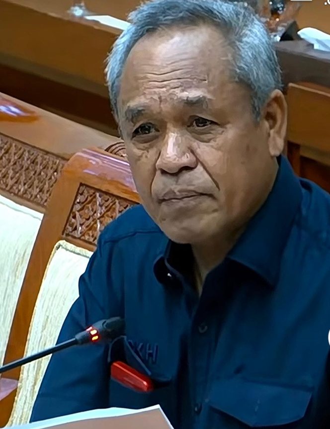
					Kritisi Kebijakan Polri Ikut Tanam Jagung, Benny K Harman: Apakah Ini Sudah Benar?