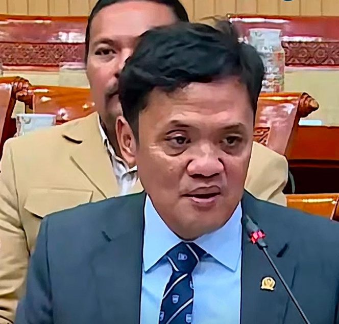 
					Komisi III DPR RI Undang Elemen Masyarakat Bahas RUU Perampasan Aset