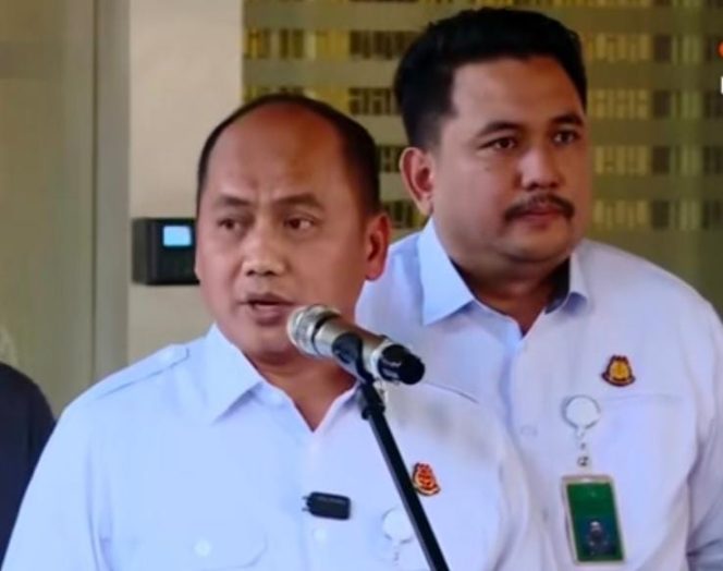 
					Kejaksaan Agung Terbitkan Tiga Sprindik Baru, Pastikan Status Eks Jampidsus Febrie Adriansyah Masih Saksi