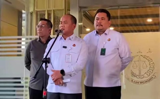 
					Kejagung Ralat Pernyataan, Tegaskan Status Febrie Adriansyah Tetap Tersangka dalam Sprindik Baru