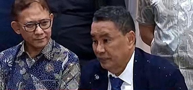 
					Bela Mantan Jampidsus, Hotman Paris Pertanyakan Logika Hukum Penyidik Terkait Tan Kian