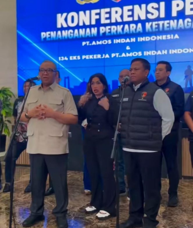 
					Kemenaker Tegaskan Hak Pekerja Terimbas PHK Wajib Dipenuhi di Tengah Tekanan Ekonomi Global