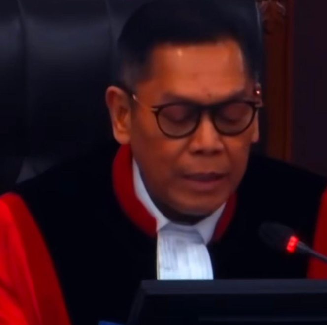 
					MK Wajibkan Operator Sediakan Layanan Sisa Kuota Internet Tetap Aktif