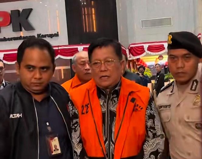 
					KPK Resmi Tahan 4 Tersangka Skandal Korupsi Komisi Asuransi Pelni-Jasindo