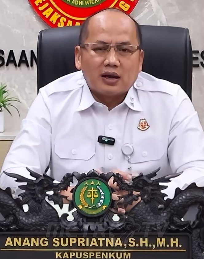 
					Kejagung Periksa 7 Saksi Kasus Dugaan TPPU Tersangka Febrie Adriansyah, 6 Orang Mangkir