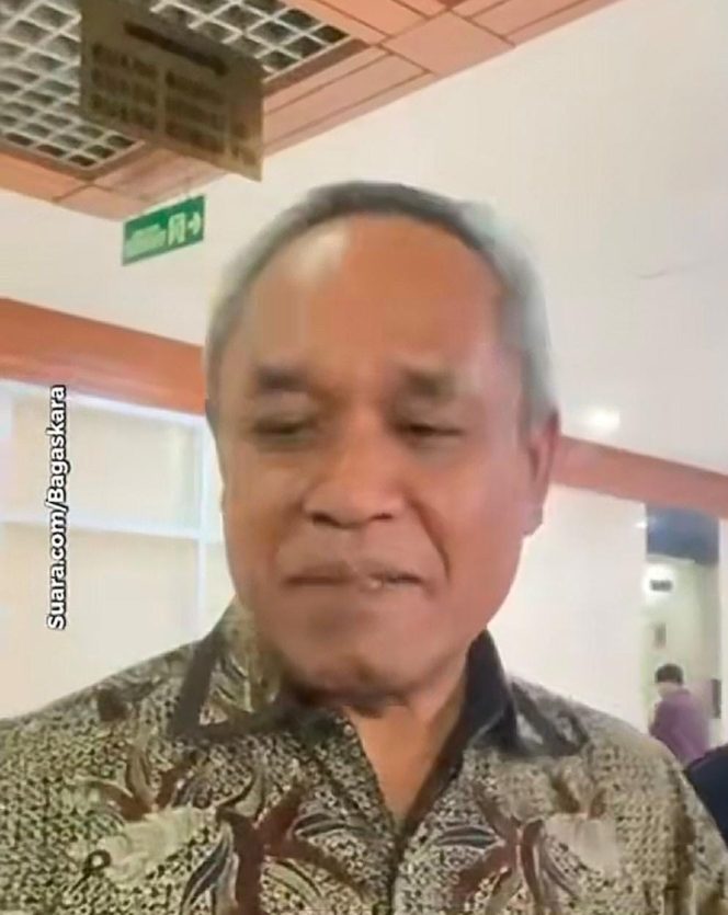 
					Sempat Ceploskan Ucapan ‘Tak Beretika’ ke Wartawan, Benny K. Harman Akhirnya Minta Maaf
