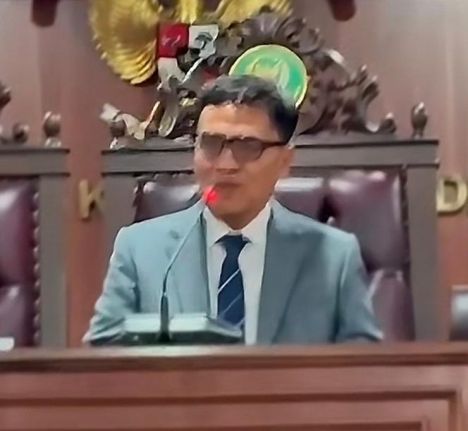 
					Soal Rekening Aktivis Pati Diblokir, Komisi III DPR Desak Pemulihan Transaksi