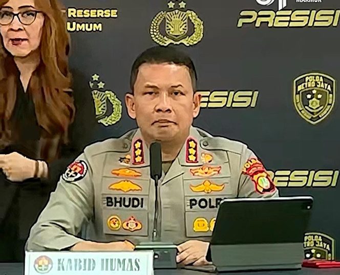 
					Pascademo DPR 27 Agustus: Polda Metro Jaya Periksa 315 Orang, 45 Resmi Ditetapkan Tersangka