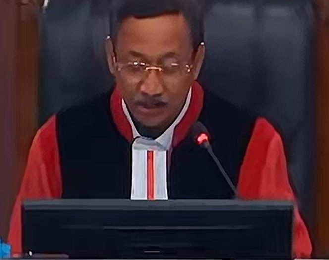 
					Kemenangan Kebebasan Berpendapat: MK Batalkan Pasal Penghinaan Pemerintah dalam KUHP Baru