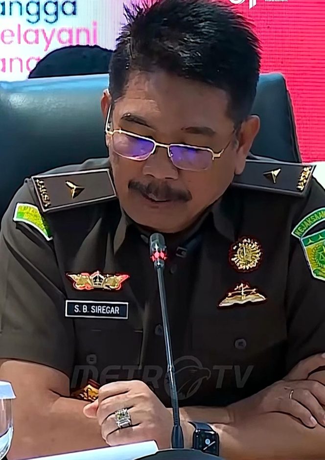 
					Usut Kasus Korupsi Komoditas Nikel PT CNI, Kejaksaan Agung Sita Uang Rp401 Miliar