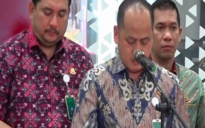 
					Eks Sekjen Kementerian ESDM Teguh Pamudji Ditangkap Kejaksaan Agung Terkait Dugaan Korupsi Nikel