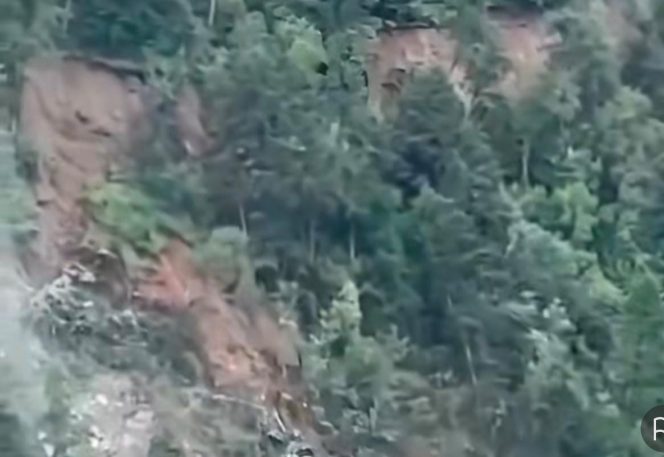 
					Pascabanjir Bandang, Tanah Longsor Parah Terjang Lereng Pegunungan Gorkha di Nepal