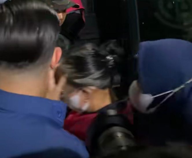 
					Skandal Dugaan Korupsi PT BAS Karawang: Kejari Tetapkan 4 Tersangka, Kerugian Negara Tembus Rp 237 Miliar!