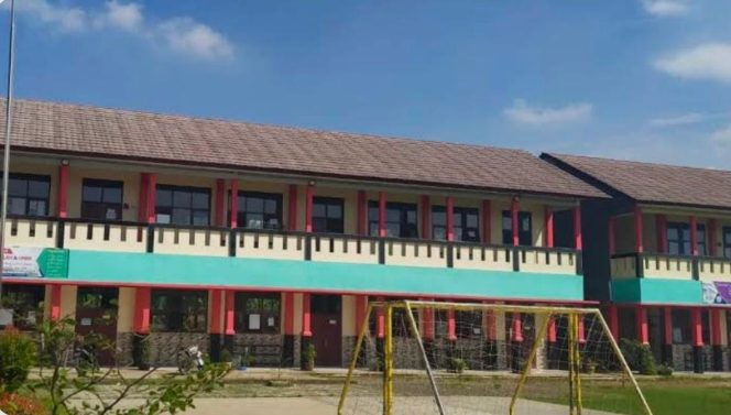 
					Dugaan Pungli Rp 700 Ribu di SMKN 15 Bekasi Memanas, Dedi Mulyadi Minta Hentikan Penarikan Dana