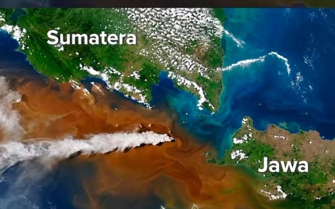 
					Sebaran Abu Vulkanik Gunung Anak Krakatau Capai Ketinggian 15 KM, BMKG Beri Imbauan