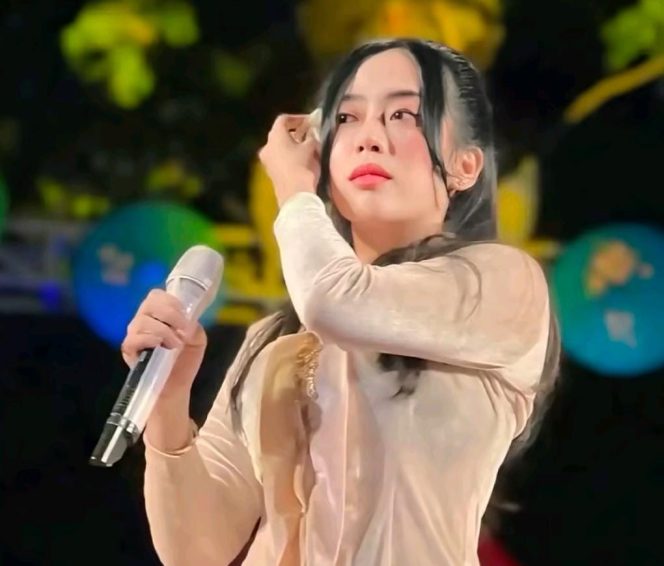 
					Kabar Duka, Kanaya Wulan Meninggal Dunia Usai Berjuang Melawan Kanker