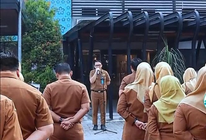 
					Dinkes Tangsel Perkuat Kesigapan Bencana hingga Komitmen Antikorporasi dalam Apel Pagi