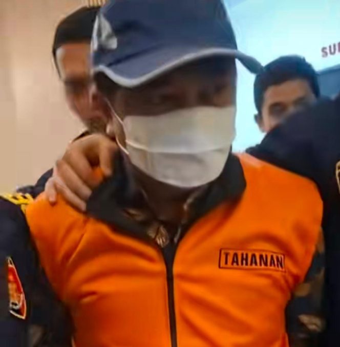 
					Dugaan Korupsi Gaji Honorer Rp7,38 Miliar, Sekda Lampung Tengah Welly Adiwantra Resmi Ditahan
