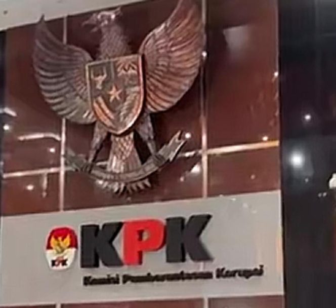 
					KPK Gelar OTT di Bolaang Mongondow Utara, Bupati Sirajudin Lasena Turut Diamankan di Jakarta