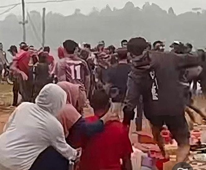 
					Saling Serobot, Antrean BBM di Semitau Kapuas Memanas hingga Nyaris Kericuhan