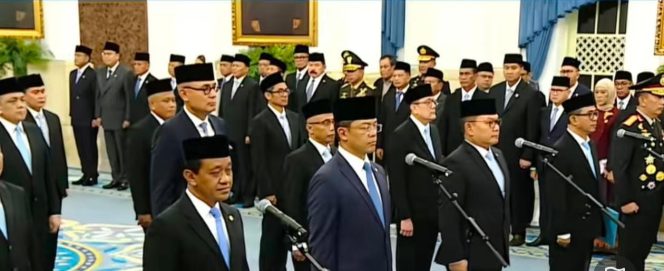 
					Jenderal (Purn) Listyo Sigit Prabowo Resmi Dilantik Sebagai Kepala Staf Kepresidenan (KSP)