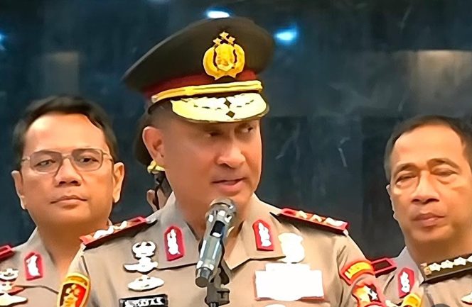 
					Kapolri Rombak Jawa–Sumatra: 19 Kapolda Resmi Diganti dalam Mutasi Besar-Besaran 88 Perwira