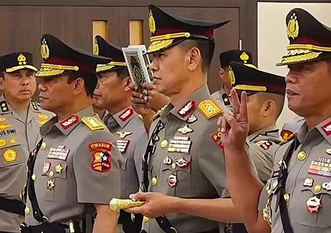 
					Polri Resmi Rotasi Lima Posisi Strategis di Rupattama Mabes Polri