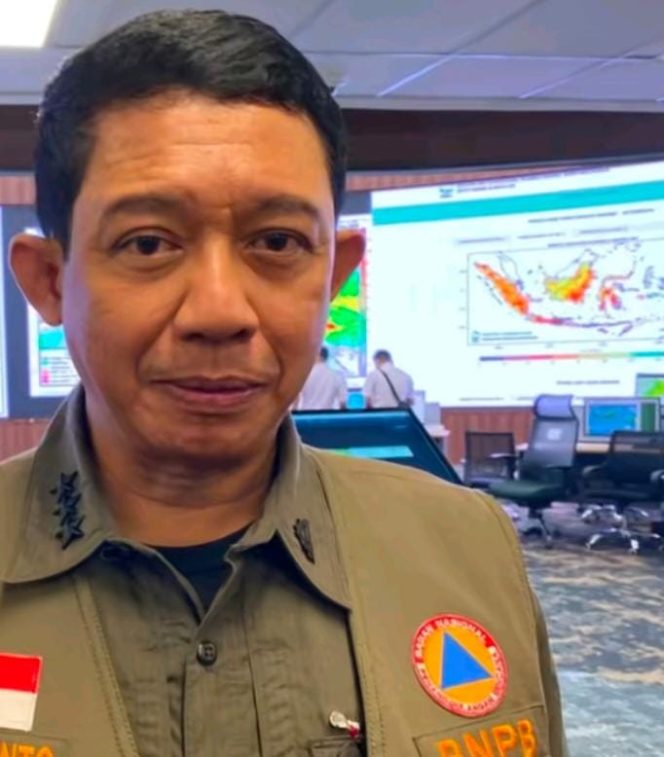 
					Buntut Kasus Korupsi Dana Bencana: Prabowo Resmi Copot Kepala BNPB
