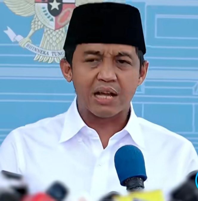 
					Tegas! Menhut Raja Juli Antoni Bekukan Perizinan 6 Perusahaan Terkait Karhutla di Kalteng