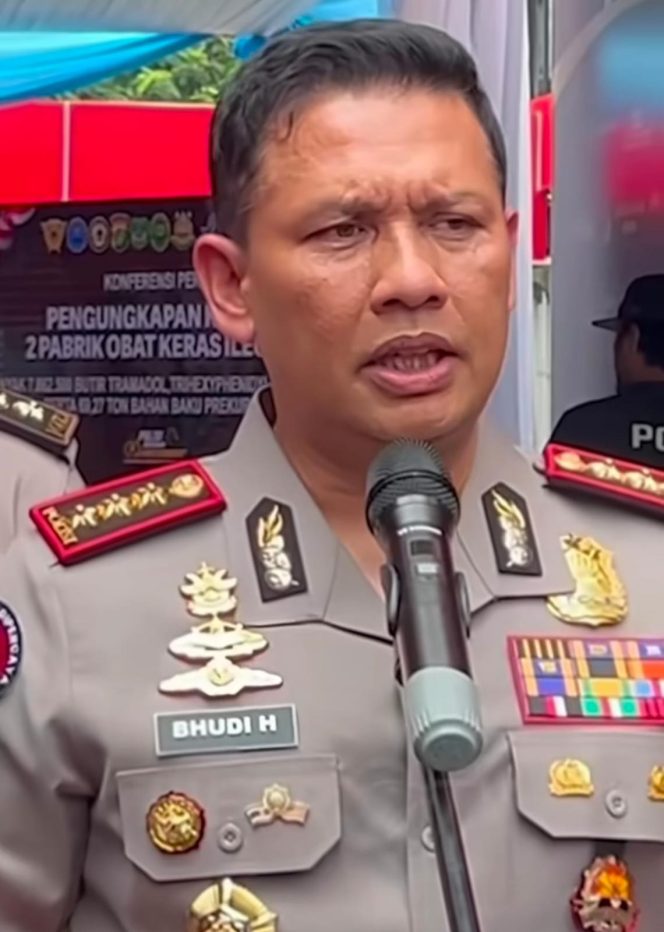 
					Polisi Tegaskan Tak Ada Penangkapan Aktivis Greenpeace di Bundaran HI, Evakuasi Dilakukan Alasan Medis