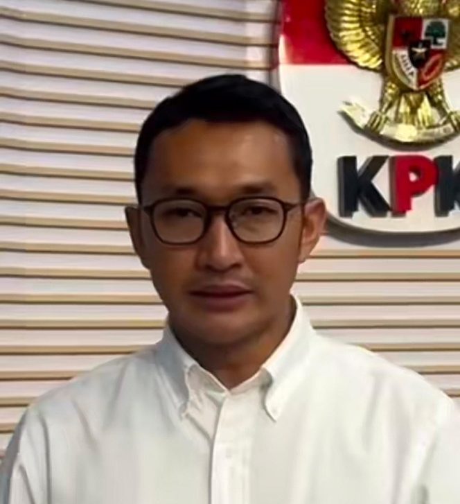 
					KPK Tegas Tolak Usulan Luhut Soal Penghapusan Unsur Kerugian Negara dalam Tipikor
