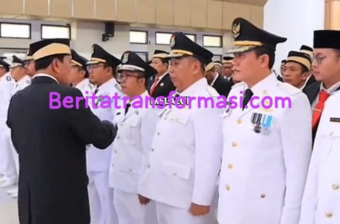
					Mutasi Massal Pemkab Tangerang: Penyegaran Birokrasi atau Operasi Politik?