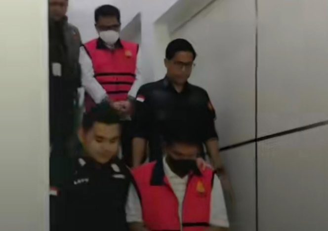 
					Kejari Palembang Tahan Dua Tersangka Korupsi Pemeliharaan Lampu Jalan Dinas Perhubungan
